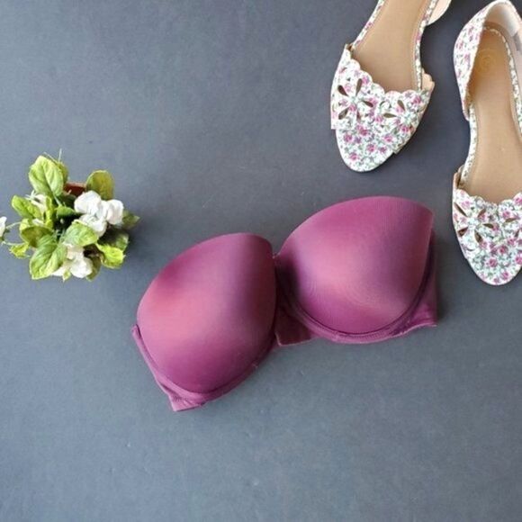 Pink Victoria's Secret Strapless Bra - Picture 1 of 8